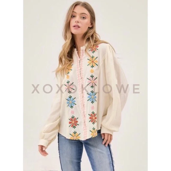 Boho Cream Blouse Flower Embroidery Button Front - Picture 3 of 13